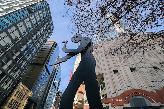 Seattle Sightseeing Scenic Guided Tour and Hop On Hop Off Pass - Stops 17 to 18: The Westin and the Amazon Spheres for a modern Seattle finish