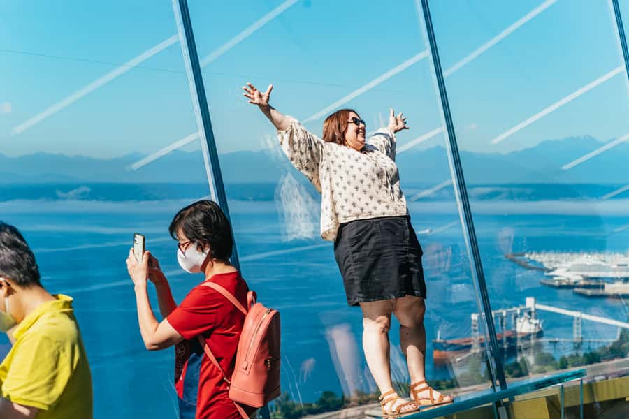 Seattle: Space Needle & Chihuly Garden and Glass Ticket - FAQ