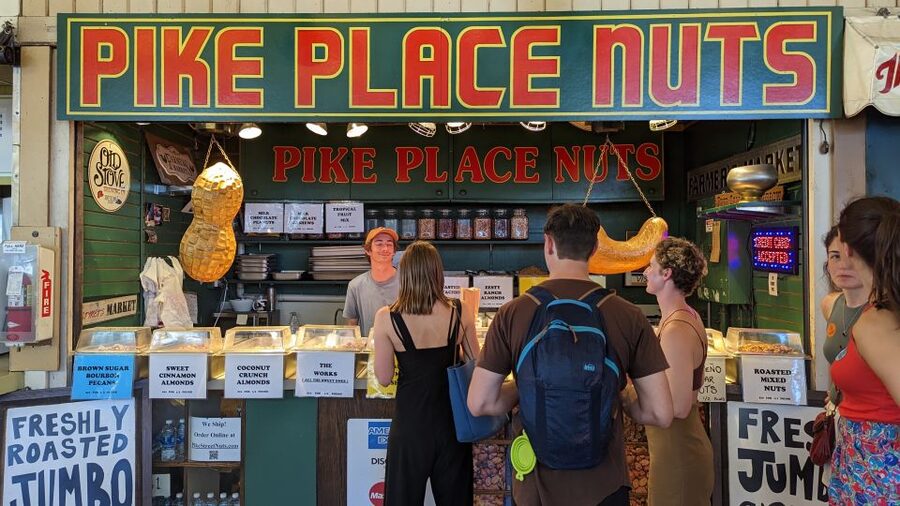 Seattle: Taste Pike Place Market's Flavors - The Waterfront Views: Seattle Beyond the Market