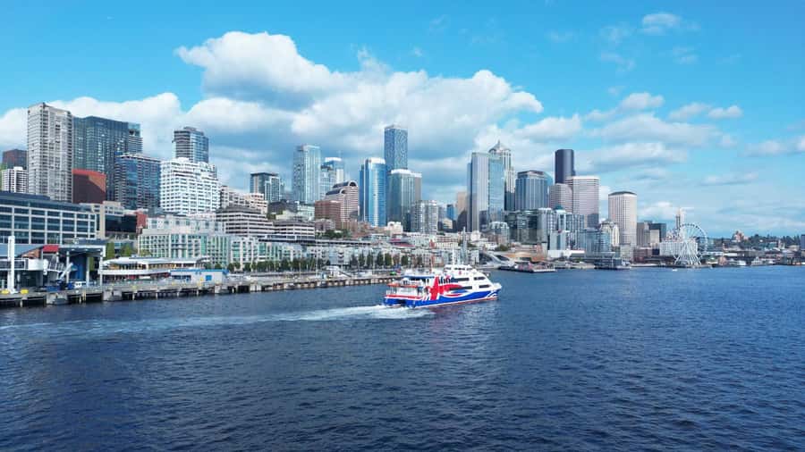 Seattle: Victoria, BC Round-Trip Ferry Tour - Arriving in Victoria: five hours in Inner Harbour to make it yours