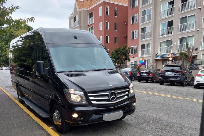 Seattle,Wa Downtown Hotel/Pier/Port Transportation - Door-to-Door Seattle Transfers From SEA or Paine Field