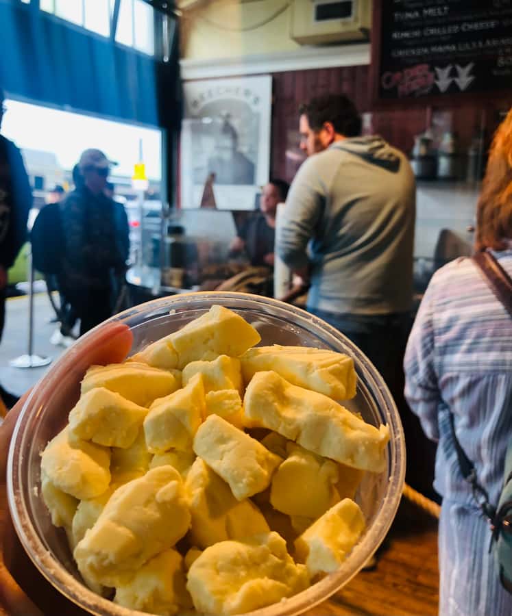 Secret Food Tours: Seattle Pike Place Market - Chocolate Cacao Tea, honey stick, and cracberries: how the tour starts