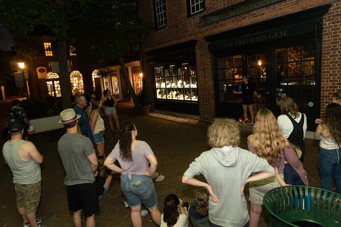 Sinister Sins, Scandal, and Shadows: Seattle Ghost Tour - Guides make or break it: who you might get and why it matters