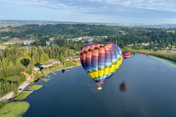 Sky bound Adventures Snohomish Sunrise Hot Air Balloon Ride - The balloon itself, and what nine-story scale means for your expectations