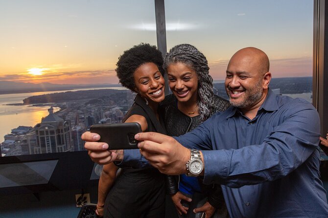 Sky View Observatory at the Columbia Center Admission Tickets - Entering Sky View at Columbia Center: where your ticket actually matters