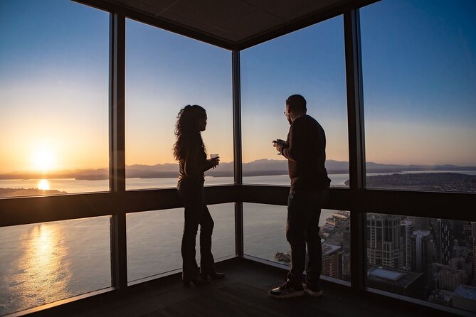 Sky View Observatory at the Columbia Center Admission Tickets - Day or night: when Sky View feels best