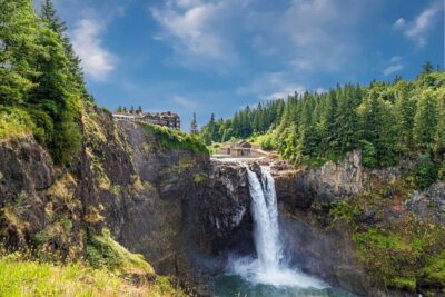 Snoqualmie Falls and Wineries Tour from Seattle