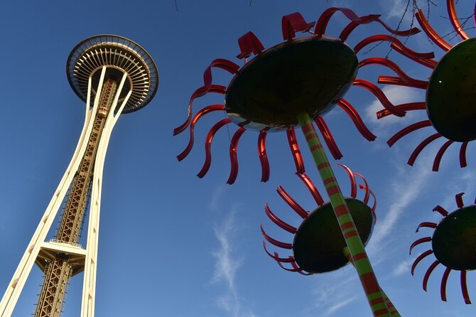 Space Needle & Seattle Center Small Group Private Walking Tour - Seattle Center art stops: Chihuly and more than just selfies