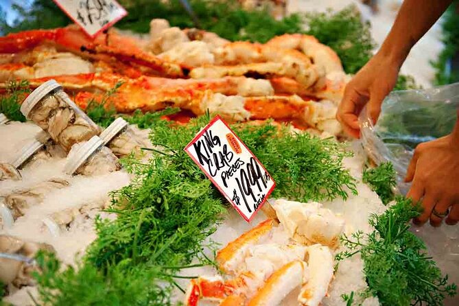 Taste Pike Place Walking Food Tour - Guides Who Bring the Market to Life