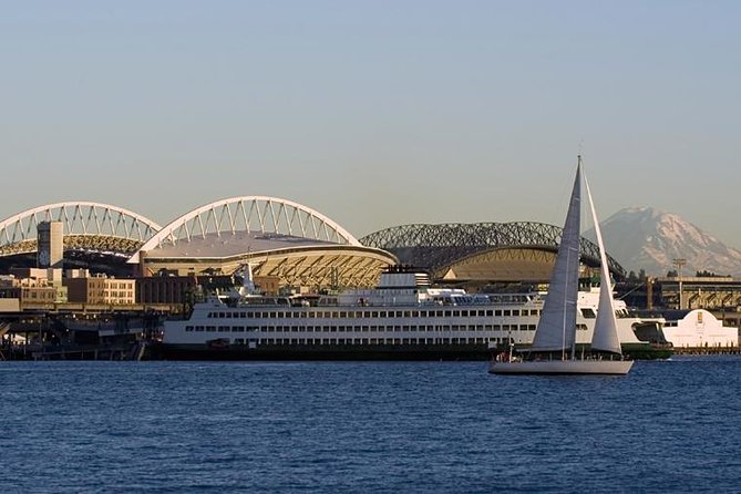 The Best of Seattle City Highlights Tour - Space Needle Area, Pike Place Market, and the Stuff You Actually Want to Eat