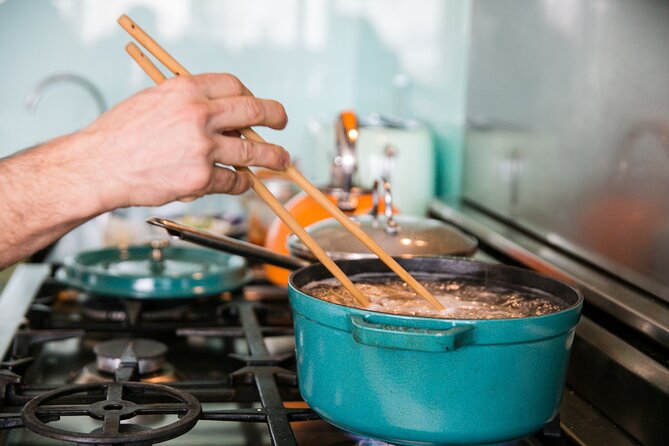 Traditional Japanese Ramen Cooking Class in Seattle - Noodles and toppings: store-bought is common in group classes