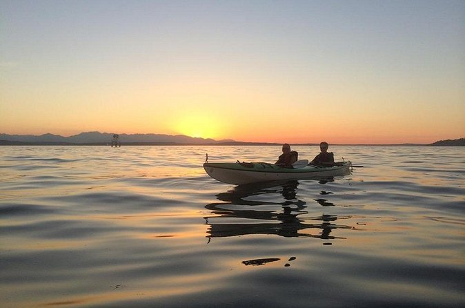 West Seattle Sunset Sea Kayak Tour - Getting there and moving around: a Seattle-friendly start